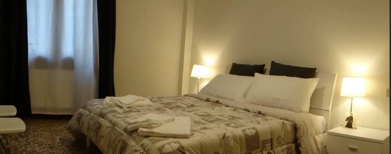 Palazzo Boldu - Ca' Colombina Apartment Венеция Екстериор снимка